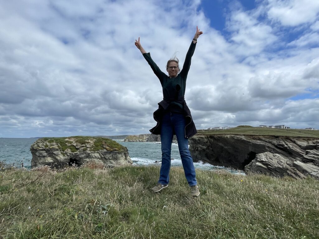 Urlaubsfoto von Juliane Becher an der Küste in Newquay (England).